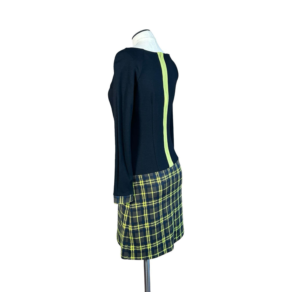 chest 42sleeve raglan 60length 84waist  37hips