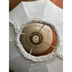 Lampada vintage in ceramica  con paralume in tessuto  e dettagli perline