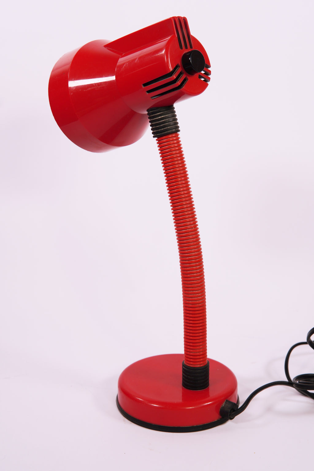 Vintage 1980s Veneta Lumi Red Desk Lamp – Sculptural Italian Design, Made in Italy