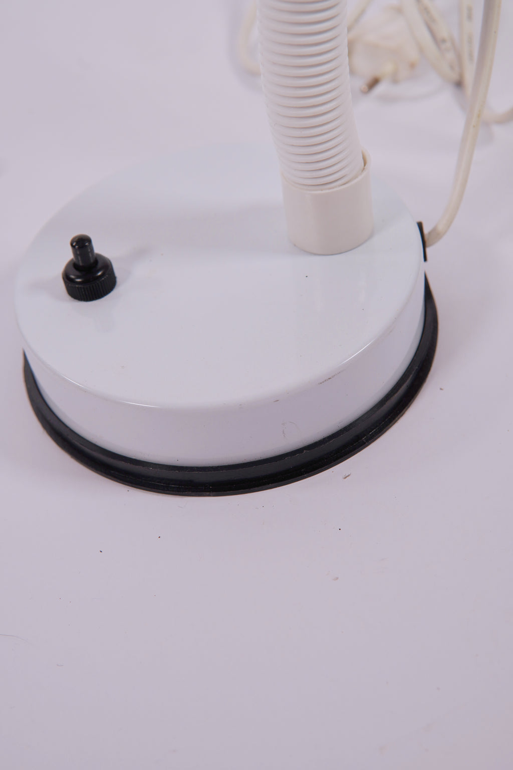 Vintage White Adjustable Desk Lamp – Flexible Gooseneck, Working