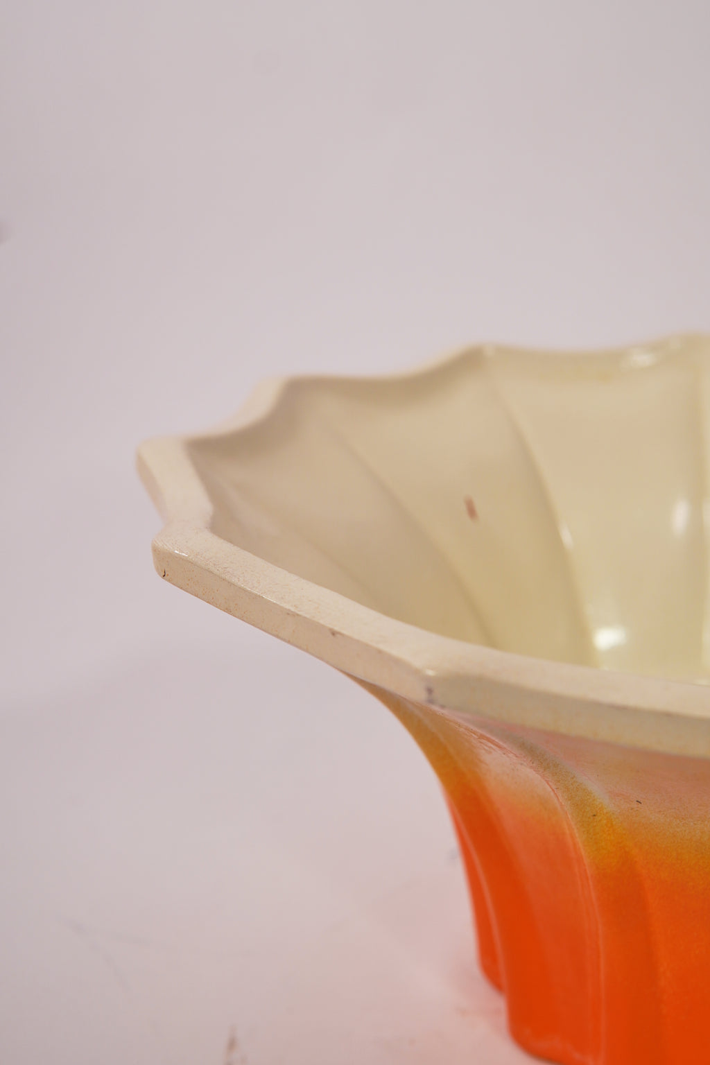 Vintage Ceramic Vase / Bowl – Orange to Cream Ombre, Scalloped Rim – Ø 28 cm