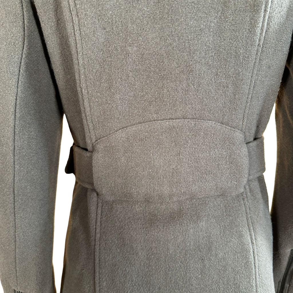 shoulders  38chest 40nwaist hips 42sleeves  59length  72