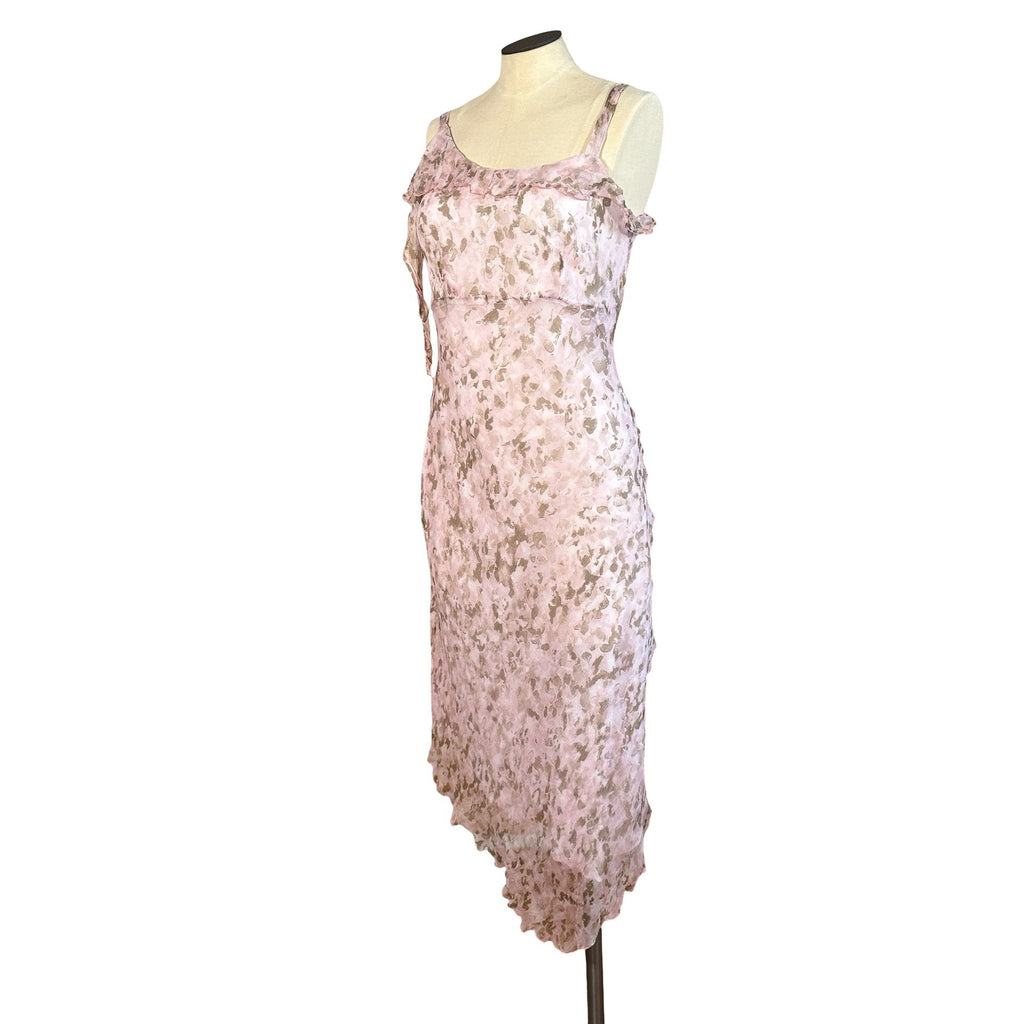 total length 127length no straps 115chest 40 waist
