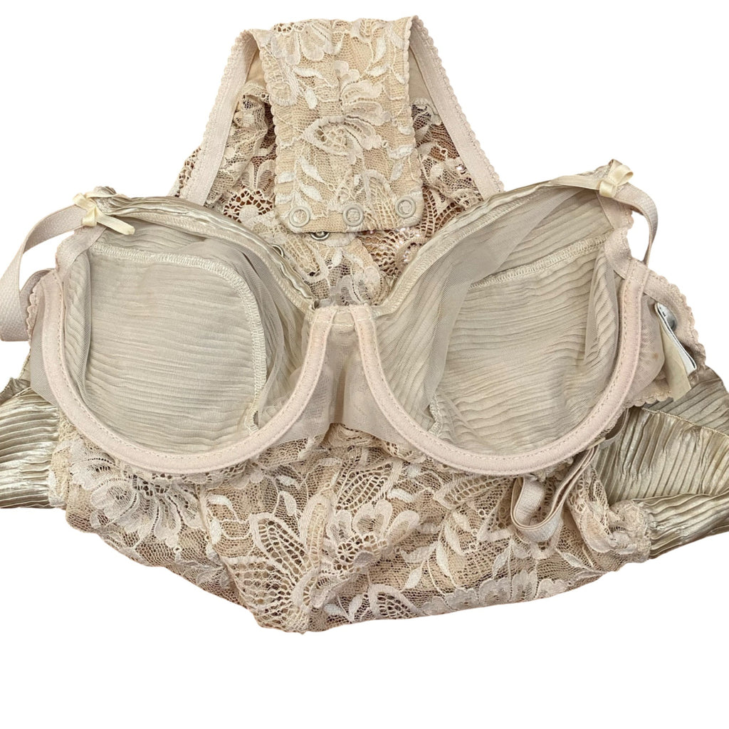 chest 32hips 33lengh 54 (without straps )straps adjustable