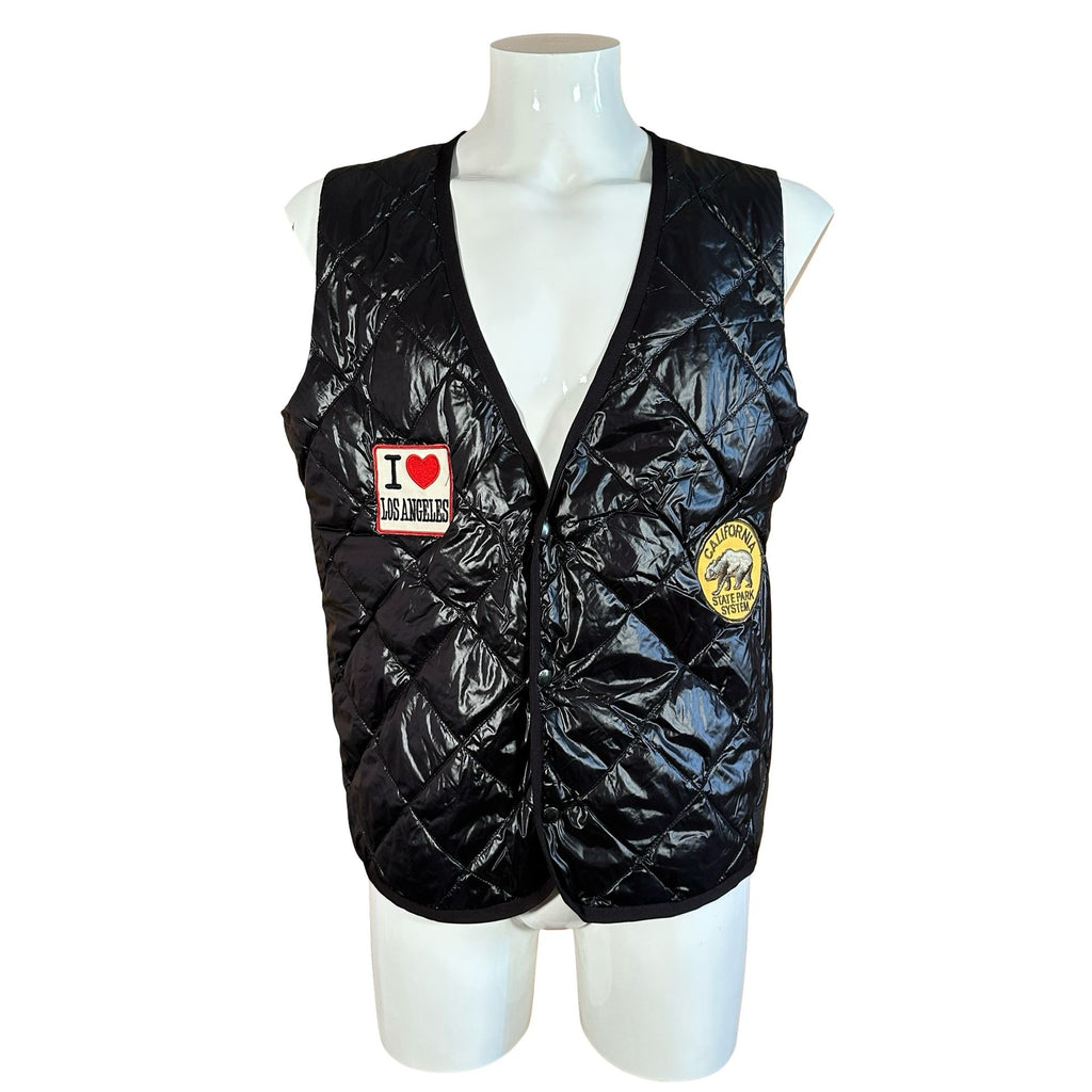 shoulders  40chest 54sleeve length 67waist  hips