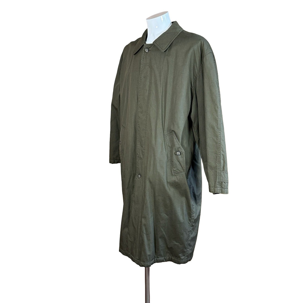 shoulders  62chest 72sleeve 60.5length 115at the back raglan sleeve 83