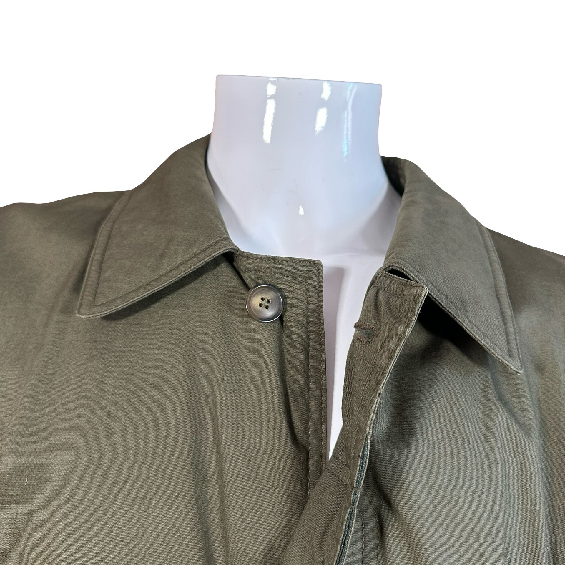 shoulders  62chest 72sleeve 60.5length 115at the back raglan sleeve 83